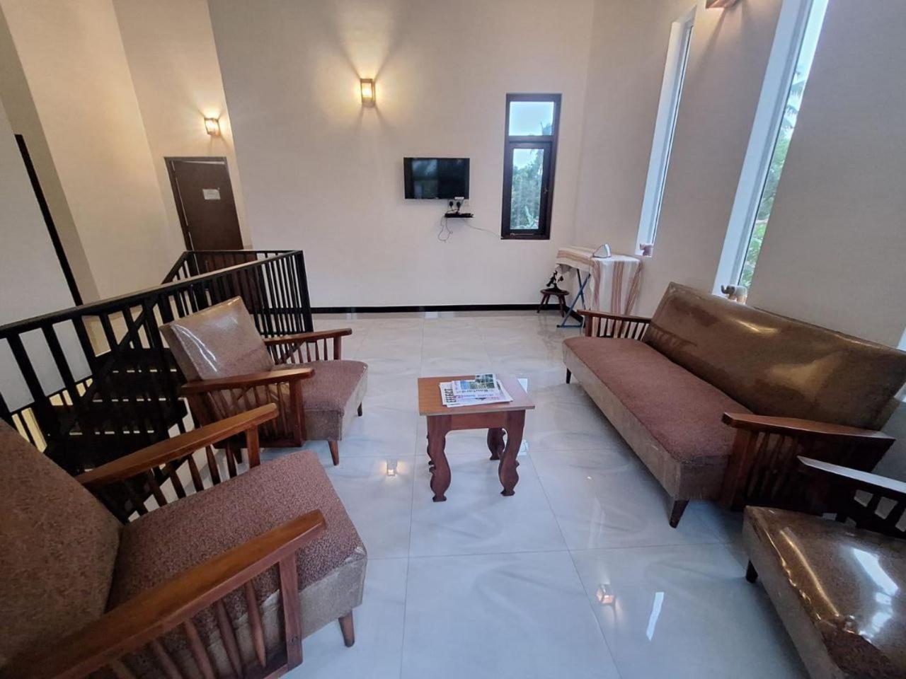 Bivora Villa เนกอมโบ ภายนอก รูปภาพ